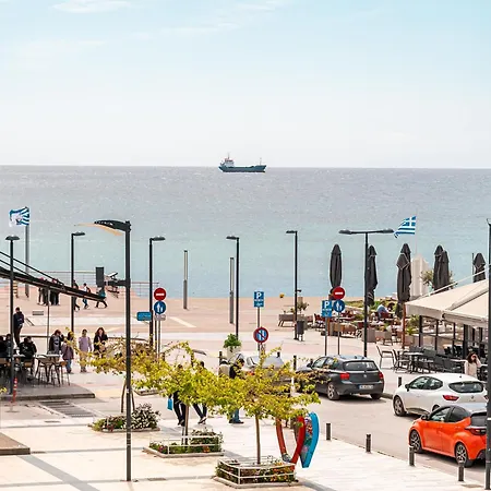 Sea Soon Apartment Nea Moudania